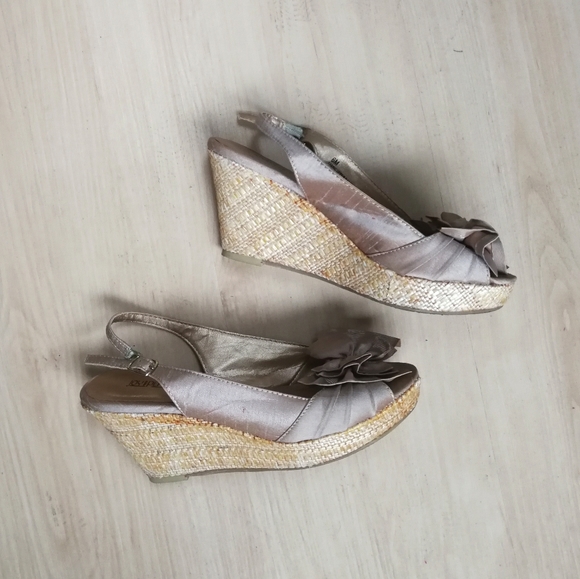 ❤️[3/35] Joy & Peace Peep Toe Slingback Wedges - Picture 1 of 7